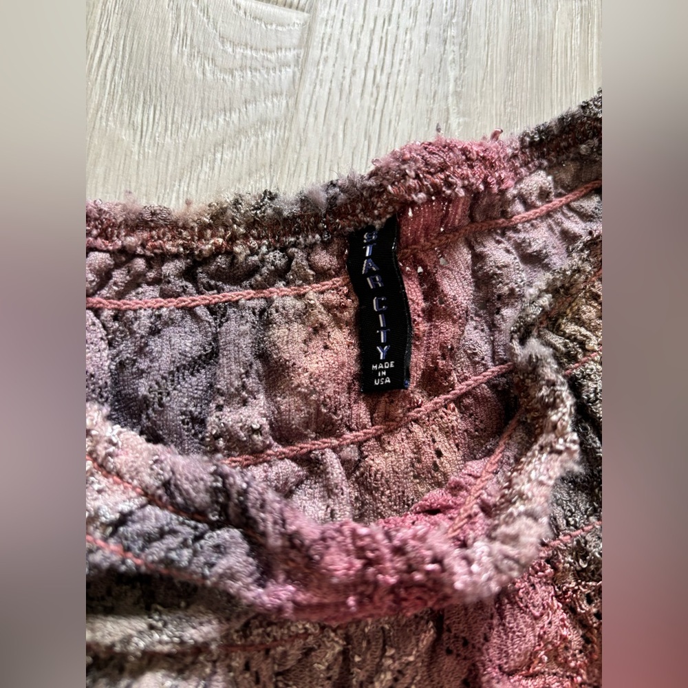 Colorful top - Picture 2 of 3